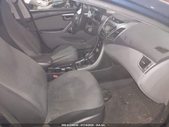 KMHDH4AE4FU297864 Hyundai ELANTRA SE