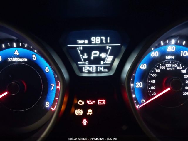 KMHDH4AE4FU297864 Hyundai ELANTRA SE