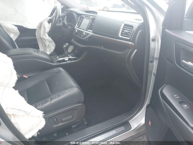 5TDYKRFH8ES026994 Toyota Highlander Limited V6