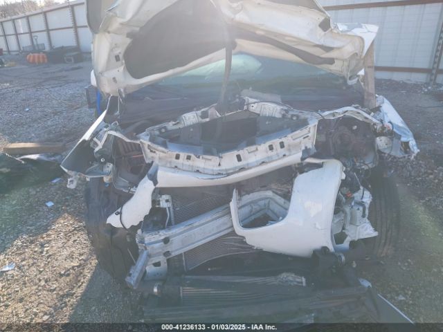 KL7CJKSB0LB044235 Chevrolet Trax Fwd Ls