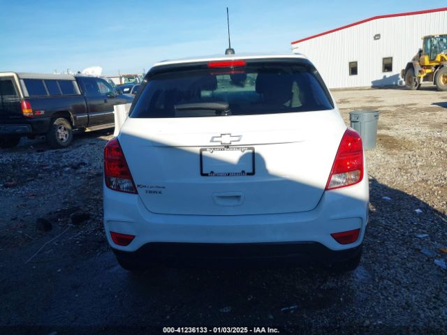 KL7CJKSB0LB044235 Chevrolet Trax Fwd Ls