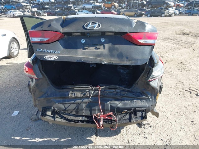5NPD84LF3HH159031 Hyundai ELANTRA SE