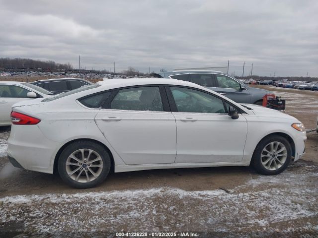 3FA6P0HD1LR260446 Ford FUSION SE