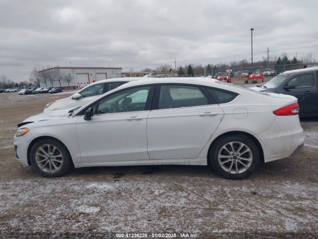 3FA6P0HD1LR260446 Ford FUSION SE