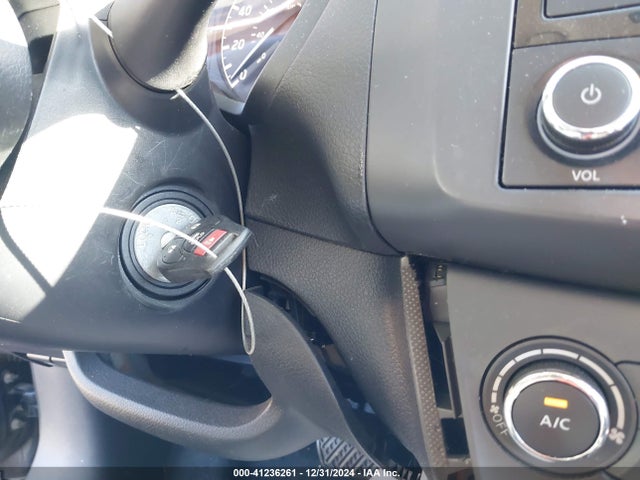 3N1AB7AP9HY360813 Nissan SENTRA S