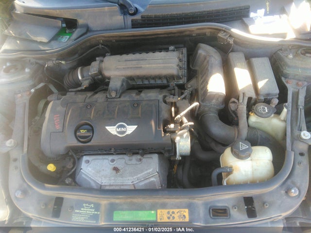 2008 MINI COOPER WMWMF335X8TU69225 Photo 9