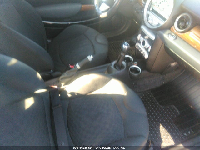2008 MINI COOPER WMWMF335X8TU69225 Photo 4