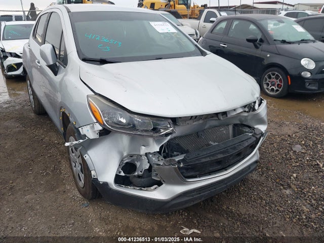 Chevrolet TRAX LS 2018 KL7CJKSB2JB715675 Image 6