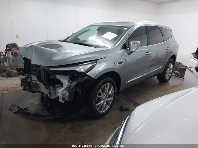 Buick Enclave Essence Awd 2024 5GAEVAKWXRJ120704 Image 2