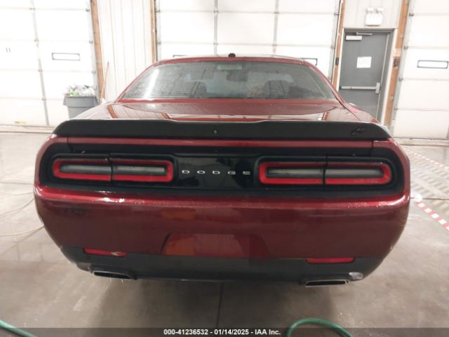 2C3CDZGG7KH683567 Dodge Challenger Sxt Awd