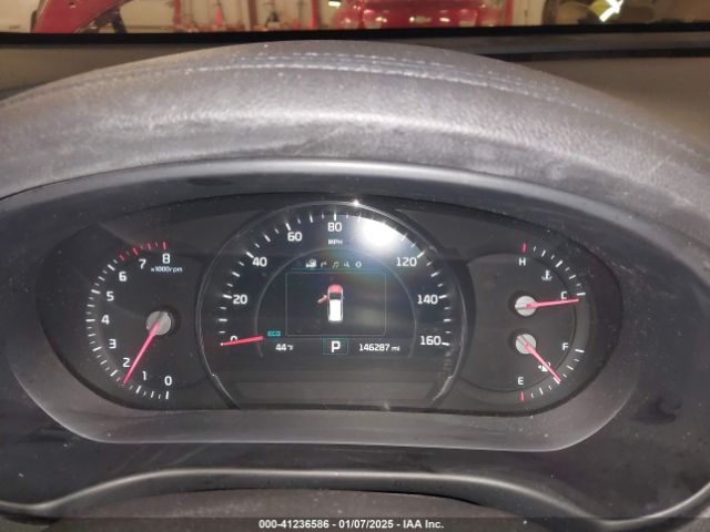 5XYPHDA51GG081832 KIA Sorento 3.3l Ex