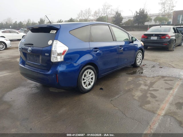 Toyota Prius V Two 2014 JTDZN3EU0E3334590 Image 4