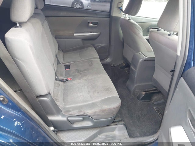 Toyota Prius V Two 2014 JTDZN3EU0E3334590 Image 8