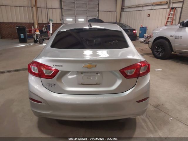 1G1BC5SM7H7178142 Chevrolet Cruze Ls Auto