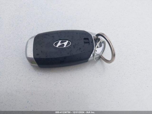 KMHTG6AF0KU019038 Hyundai Veloster 2.0 Premium