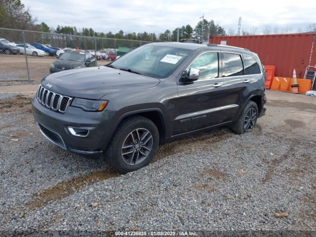 1C4RJEBG3JC140832 Jeep Grand Cherokee Limited 4x2