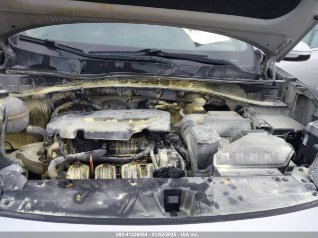 KNDPNCAC4H7259877 KIA Sportage Ex