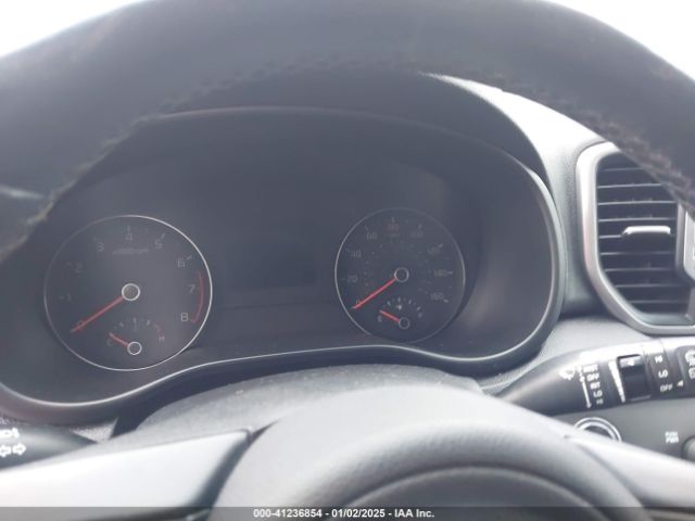KNDPNCAC4H7259877 KIA Sportage Ex