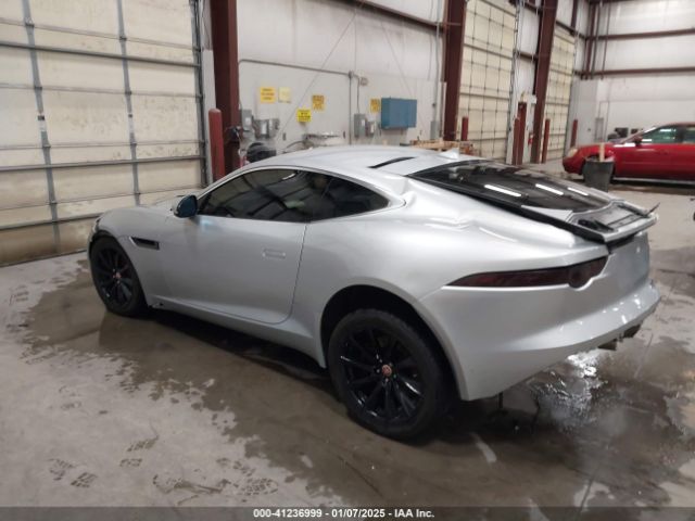 2017 JAGUAR F-TYPE SAJWA6AT3H8K40581 Photo 2
