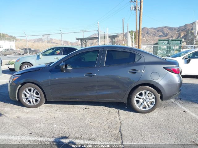 3MYDLBYVXJY307950 Toyota YARIS IA