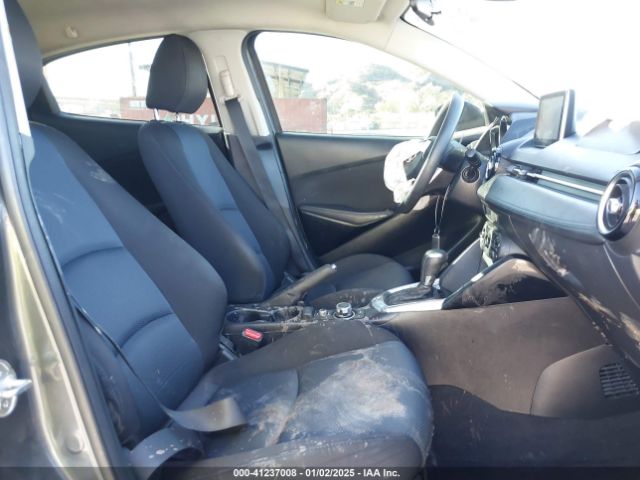 3MYDLBYVXJY307950 Toyota YARIS IA