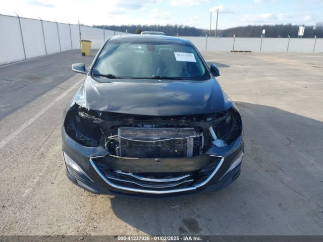 1G1ZD5ST3MF070376 Chevrolet Malibu Fwd Lt