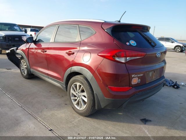KM8J33A4XGU202714 Hyundai TUCSON SE