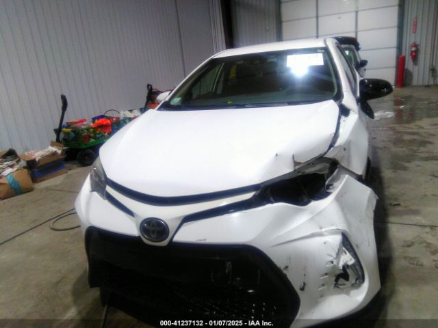5YFBURHE0HP611195 Toyota COROLLA SE