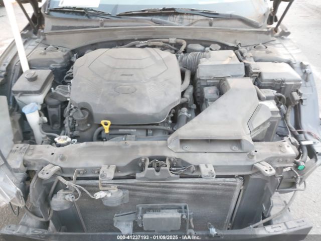 KNALC4J11H5072467 KIA Cadenza Limited