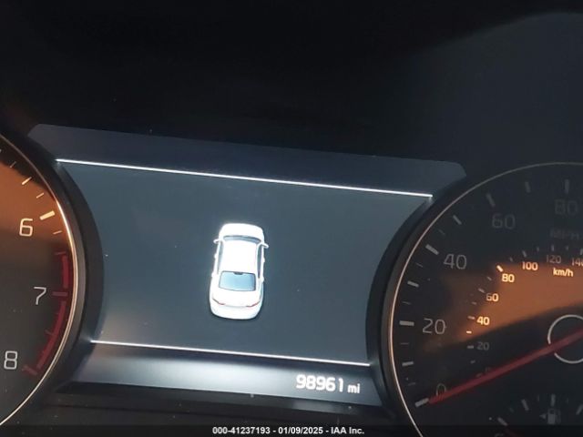 KNALC4J11H5072467 KIA Cadenza Limited