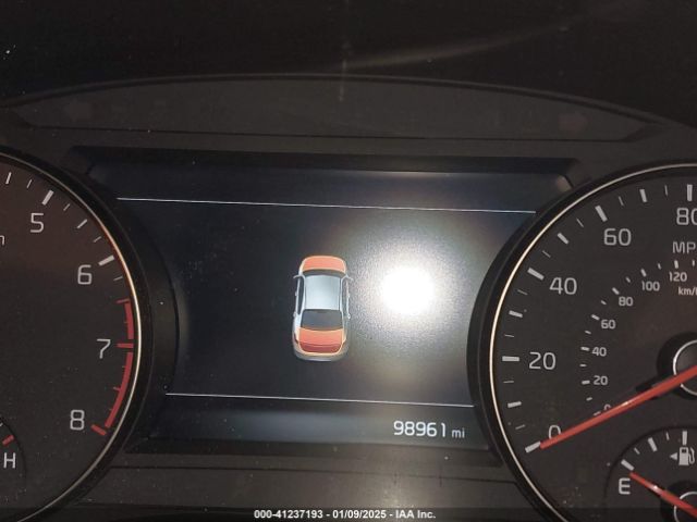 KNALC4J11H5072467 KIA Cadenza Limited