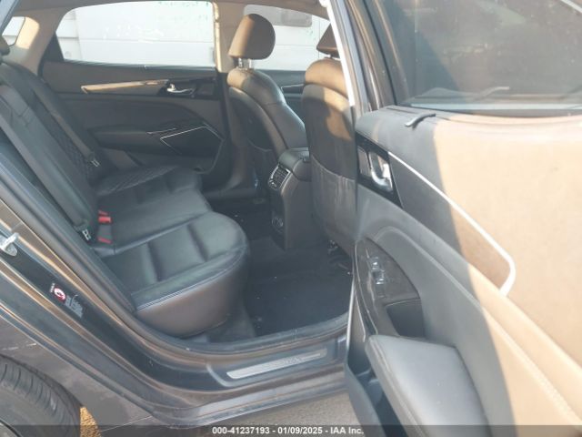 KNALC4J11H5072467 KIA Cadenza Limited