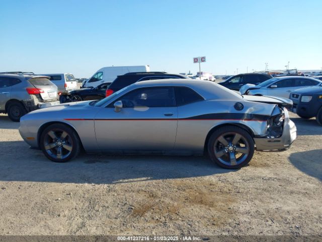 2C3CDYBT0EH143528 Dodge Challenger R/t
