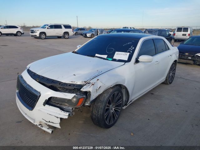 2C3CCABG4EH205011 Chrysler 300 300s