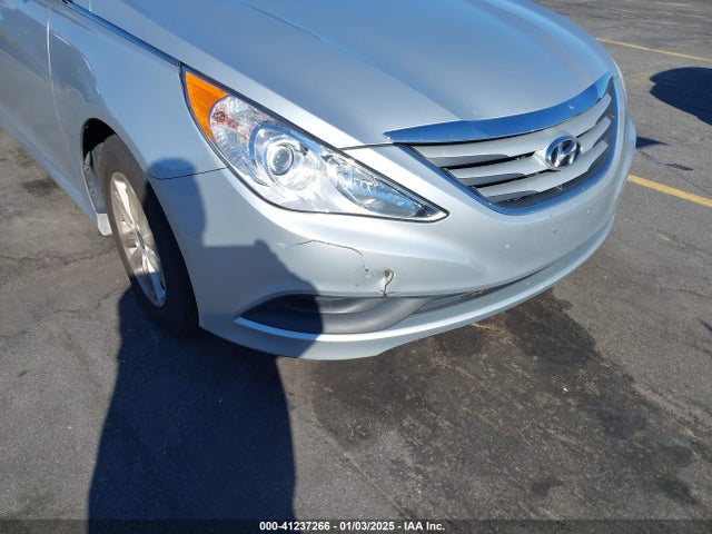 Hyundai SONATA GLS 2014 5NPEB4AC6EH870474 Image 14