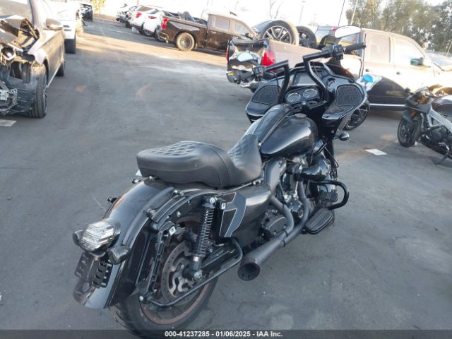 2022 HARLEY-DAVIDSON FLTRXST 1HD1ACL25NB614469 Photo 3