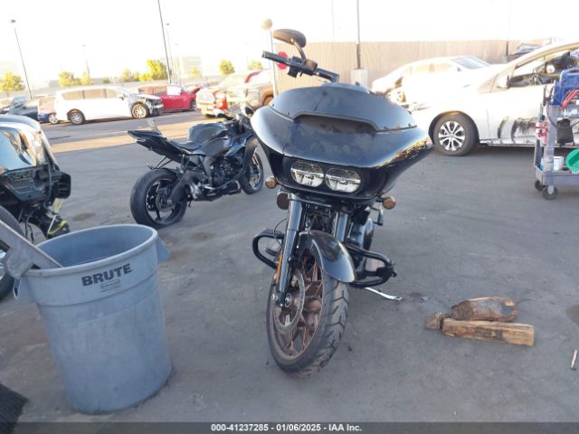 2022 HARLEY-DAVIDSON FLTRXST 1HD1ACL25NB614469 Photo 4