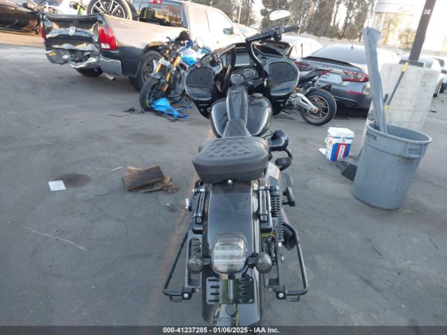 2022 HARLEY-DAVIDSON FLTRXST 1HD1ACL25NB614469 Photo 5