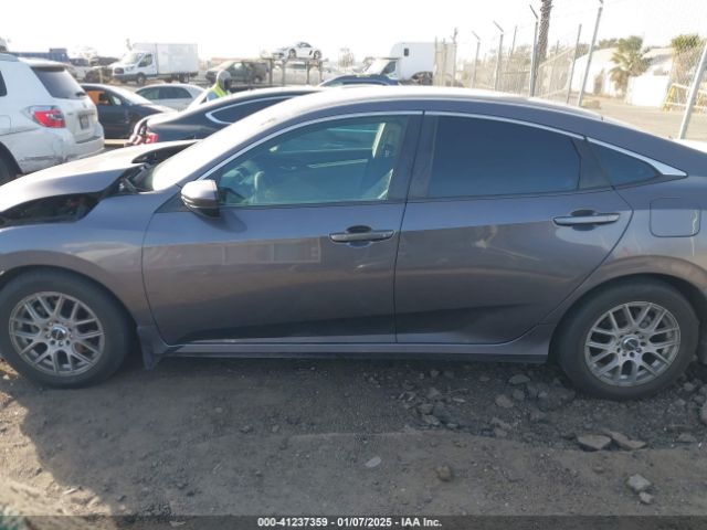 2HGFC2F55HH506514 Honda Civic Lx