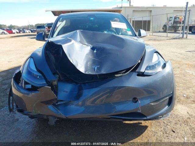 7SAYGDEF8PA048702 Tesla Model Y Performance Dual Motor All-wheel Drive