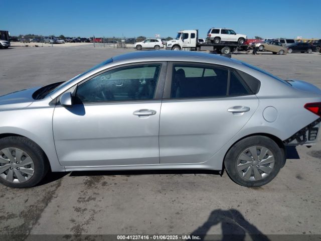 3KPA24AD7LE320418 KIA RIO LX