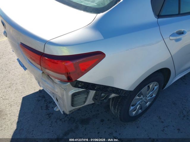 3KPA24AD7LE320418 KIA RIO LX