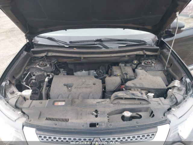 JA4AZ3A31KZ041055 Mitsubishi Outlander Se