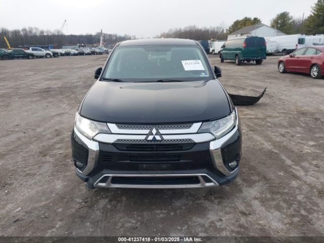 JA4AZ3A31KZ041055 Mitsubishi Outlander Se