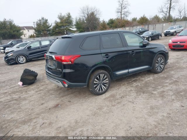 JA4AZ3A31KZ041055 Mitsubishi Outlander Se