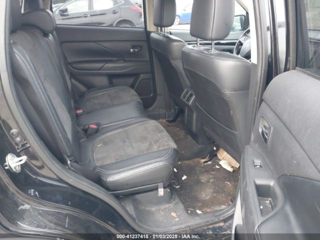 JA4AZ3A31KZ041055 Mitsubishi Outlander Se
