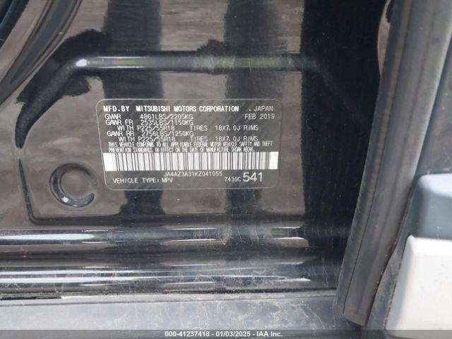 JA4AZ3A31KZ041055 Mitsubishi Outlander Se