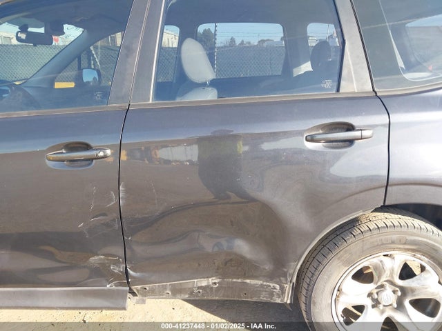 JF2SJAAC0EH445465 Subaru Forester 2.5i