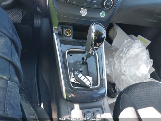 3N1CB7APXHY235814 Nissan Sentra Sr Turbo