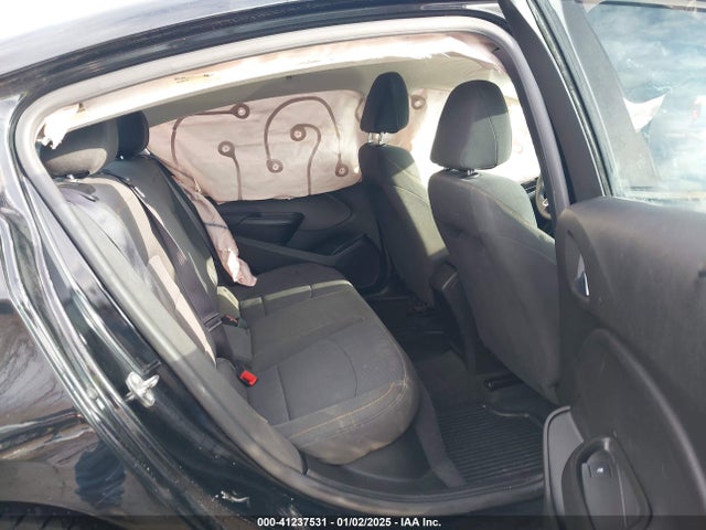 1G1BC5SM4H7270096 Chevrolet Cruze Ls Auto
